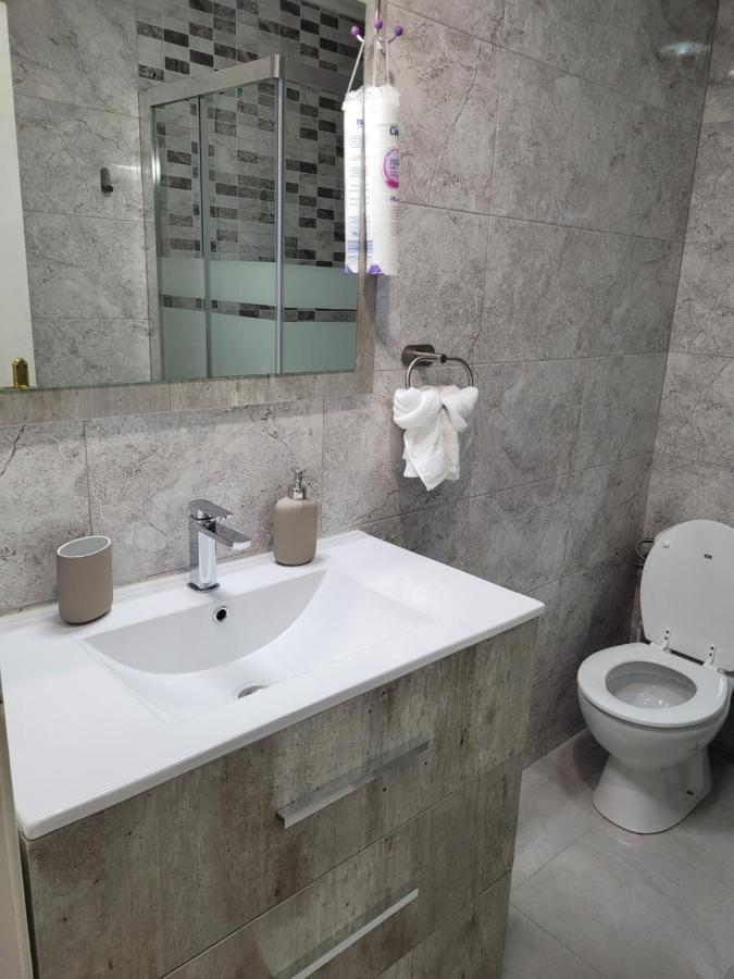 Apartamento Bajo Con Terraza Y Piscina 또레비에하 외부 사진