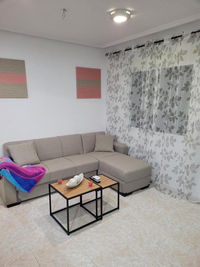 Apartamento Bajo Con Terraza Y Piscina 또레비에하 외부 사진
