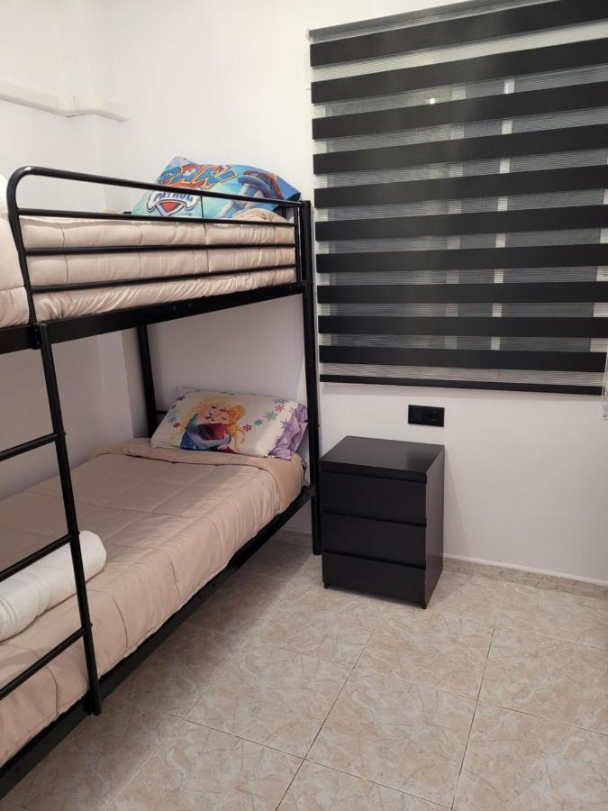 Apartamento Bajo Con Terraza Y Piscina 또레비에하 외부 사진