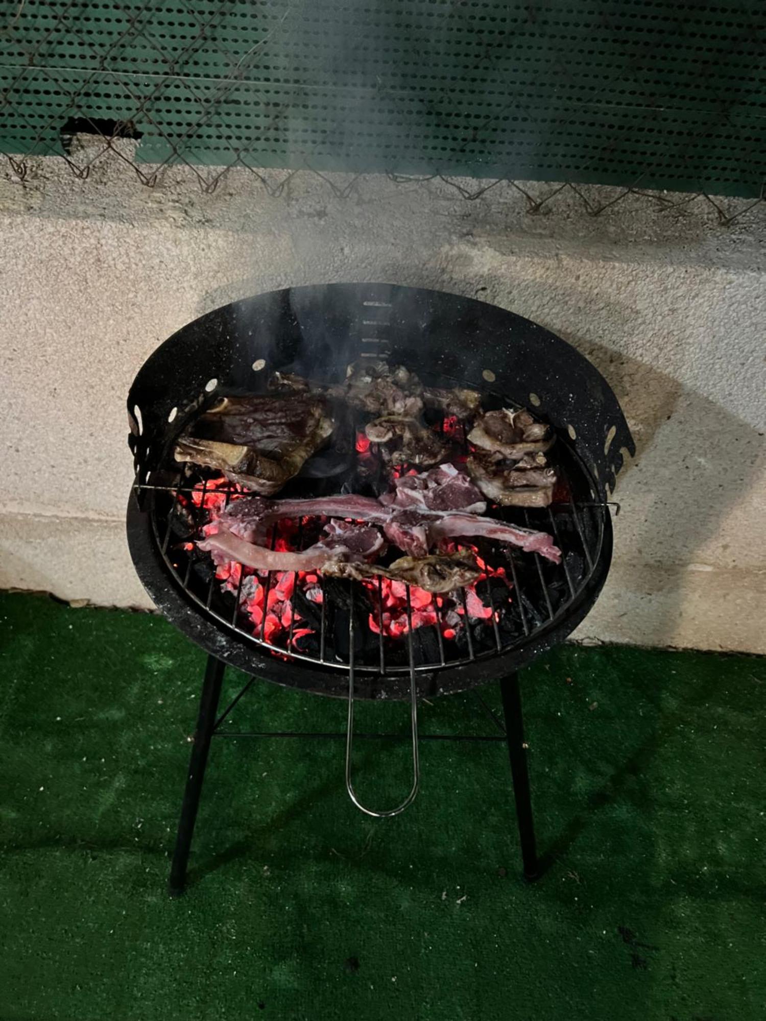 Apartamento Bajo Con Terraza Y Piscina 또레비에하 외부 사진