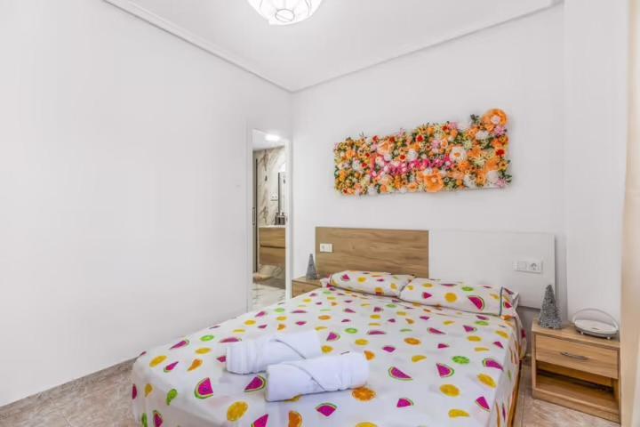 Apartamento Bajo Con Terraza Y Piscina 또레비에하 외부 사진