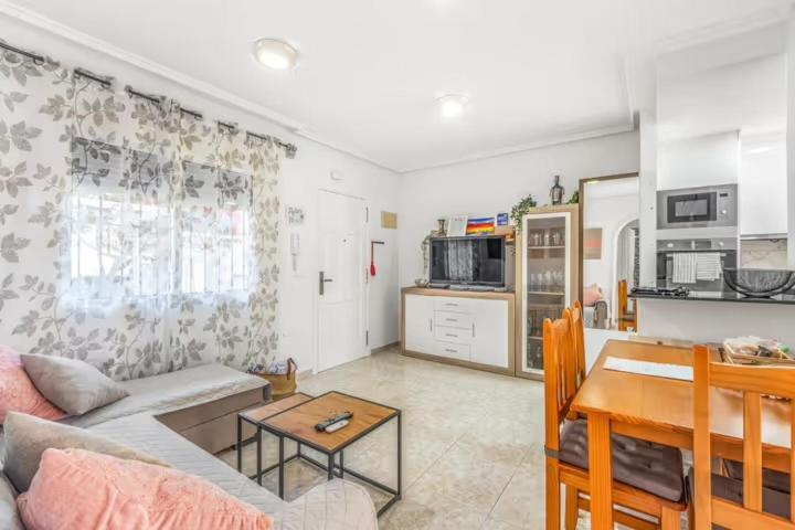 Apartamento Bajo Con Terraza Y Piscina 또레비에하 외부 사진